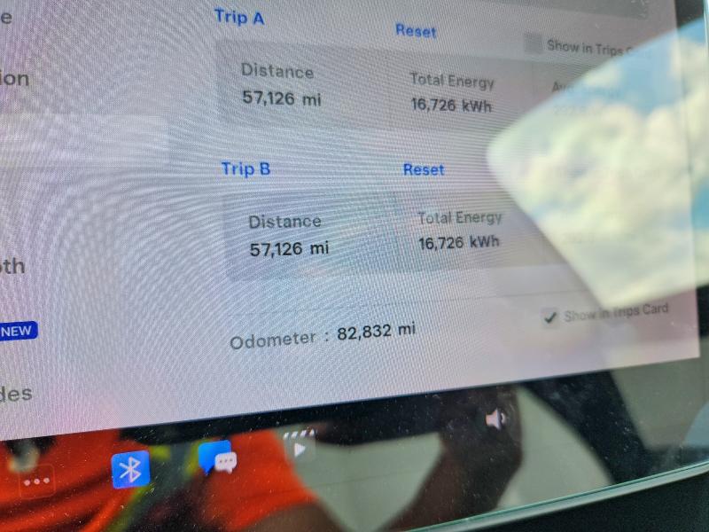 56185046 :رقم المزاد ، 5YJYGDEE6MF088652 vin ، 2021 Tesla Model Y مزاد بيع