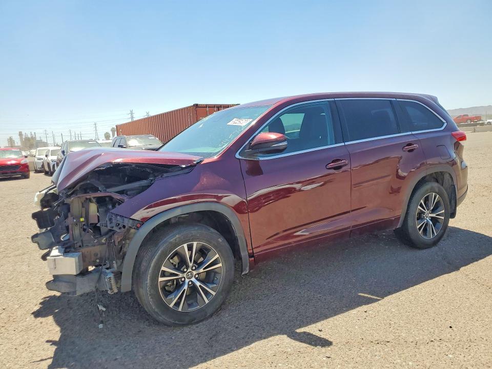 55445966 :رقم المزاد ، 5TDBZRFH7HS467148 vin ، 2017 Toyota Highlander مزاد بيع