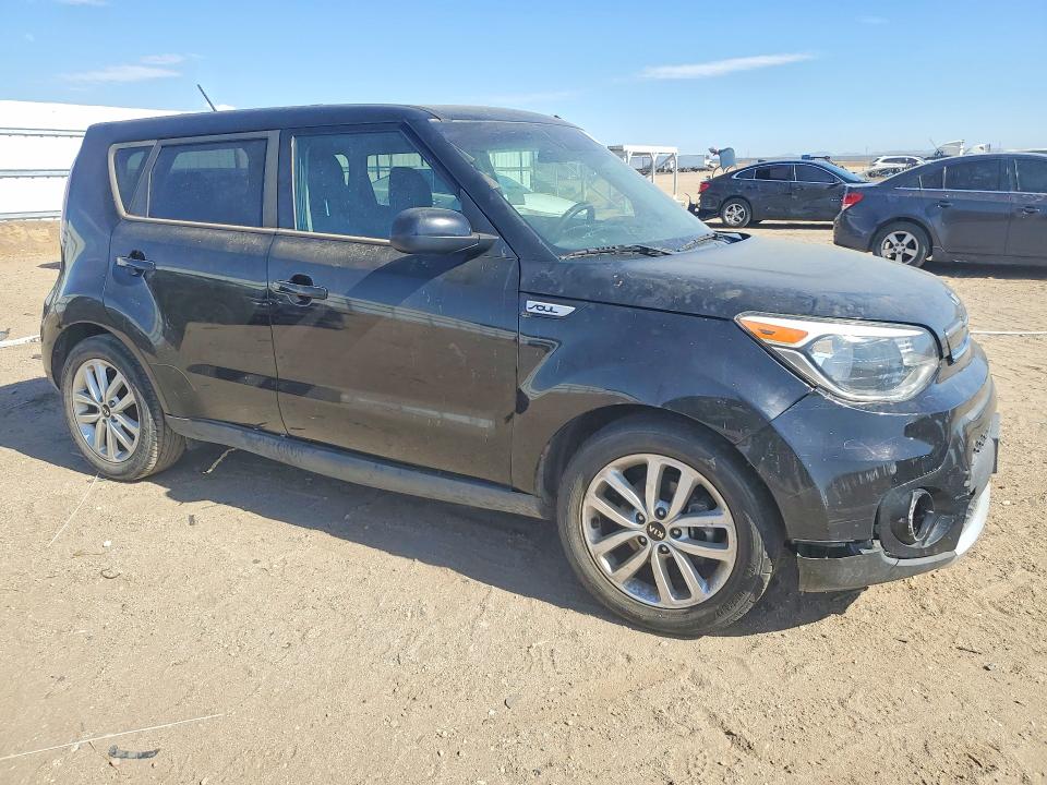 2018 Kia Soul მანქანა იყიდება აუქციონზე, vin: KNDJP3A52J7536243, აუქციონის ნომერი: 58397786