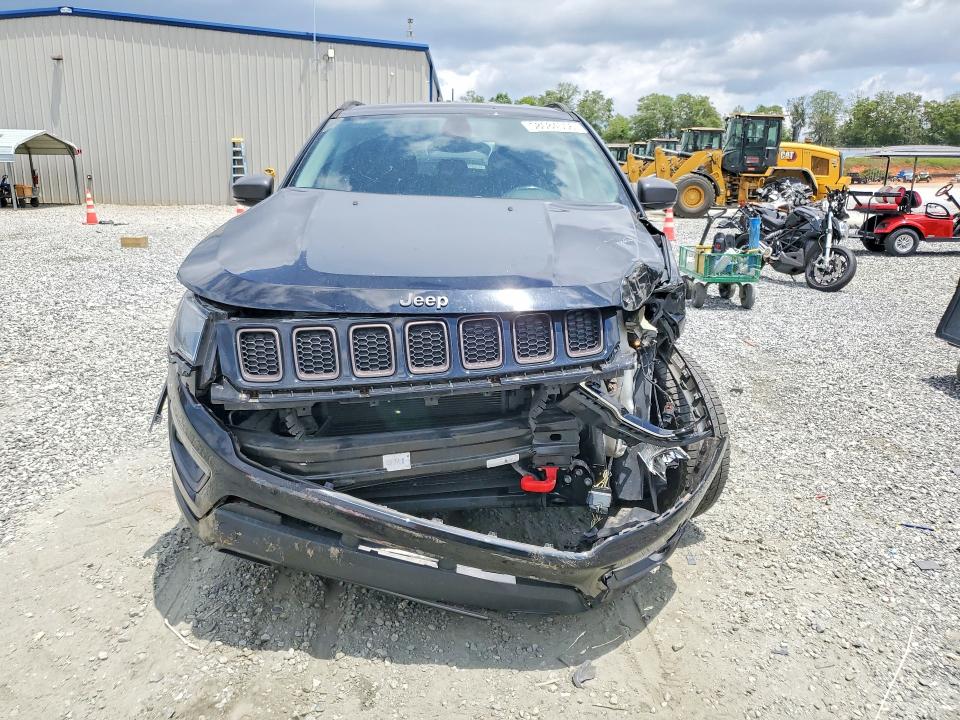 58084556 :رقم المزاد ، 3C4NJDDB2HT646418 vin ، 2017 Jeep Compass مزاد بيع