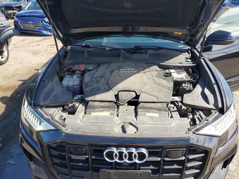 57487756 :رقم المزاد ، WA1FVBF18KD035317 vin ، 2019 Audi Q8 مزاد بيع