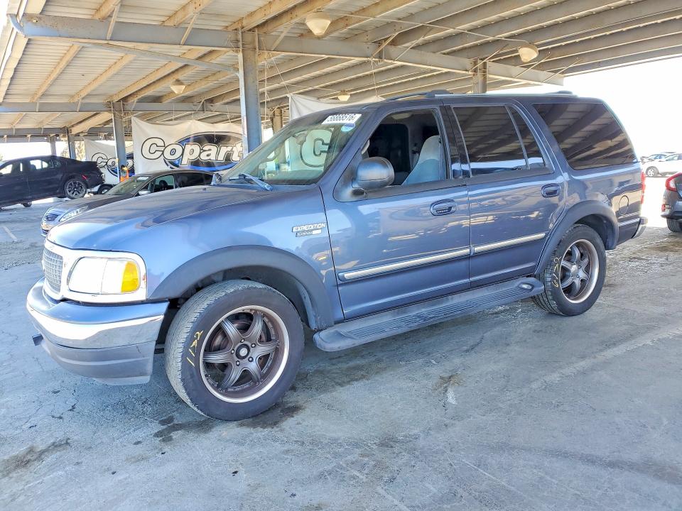 2002 Ford Expedition მანქანა იყიდება აუქციონზე, vin: 1FMRU15W62LA46377, აუქციონის ნომერი: 56868516