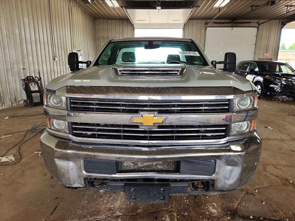Продажа на аукционе авто 2018 Chevrolet Silverado, vin: 1GC3KYCYXJZ265903, номер лота: 56440186