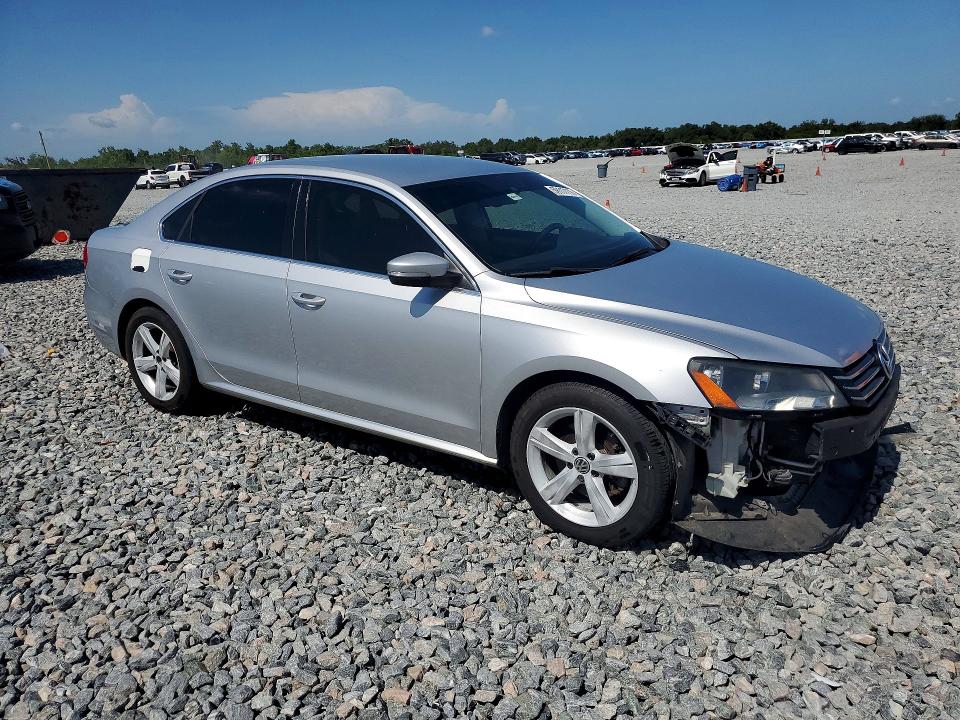2013 Volkswagen Passat მანქანა იყიდება აუქციონზე, vin: 1VWBH7A36DC000900, აუქციონის ნომერი: 59117176