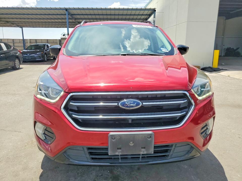 57924836 :رقم المزاد ، 1FMCU0GD4KUC52562 vin ، 2019 Ford Escape مزاد بيع