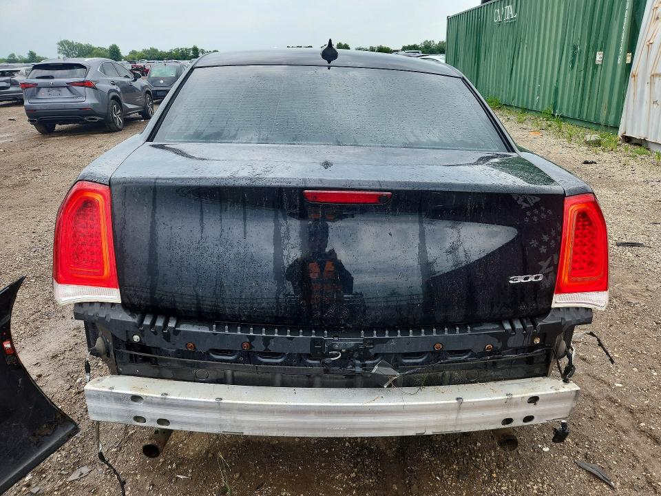 Продаж на аукціоні авто 2015 Chrysler 300, vin: 2C3CCAAG1FH921142, номер лоту: 58601156
