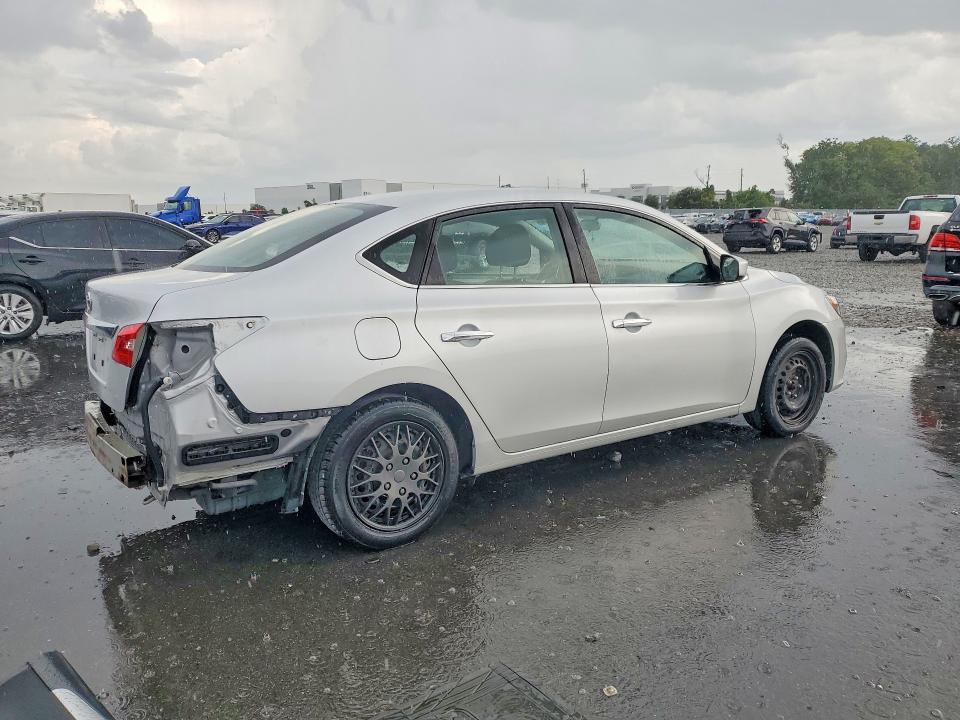 Продажа на аукционе авто 2019 Nissan Sentra, vin: 3N1AB7AP5KY305301, номер лота: 58368426