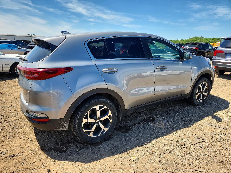 Продажа на аукционе авто 2022 Kia Sportage, vin: KNDPMCAC3N7974552, номер лота: 55992366