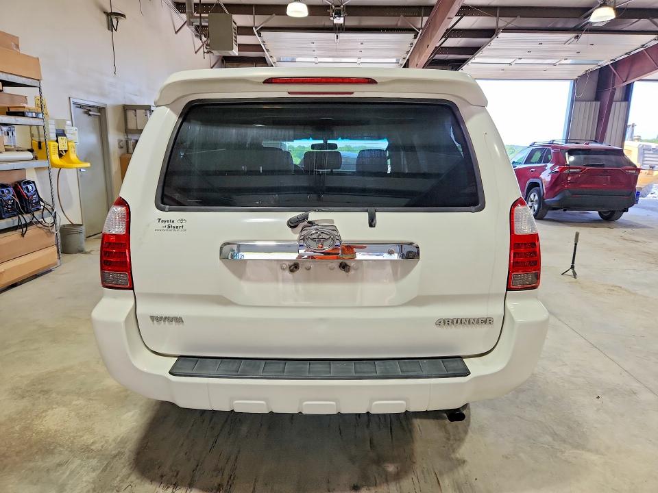 58922996 :رقم المزاد ، JTEZU14R660082329 vin ، 2006 Toyota 4runner مزاد بيع
