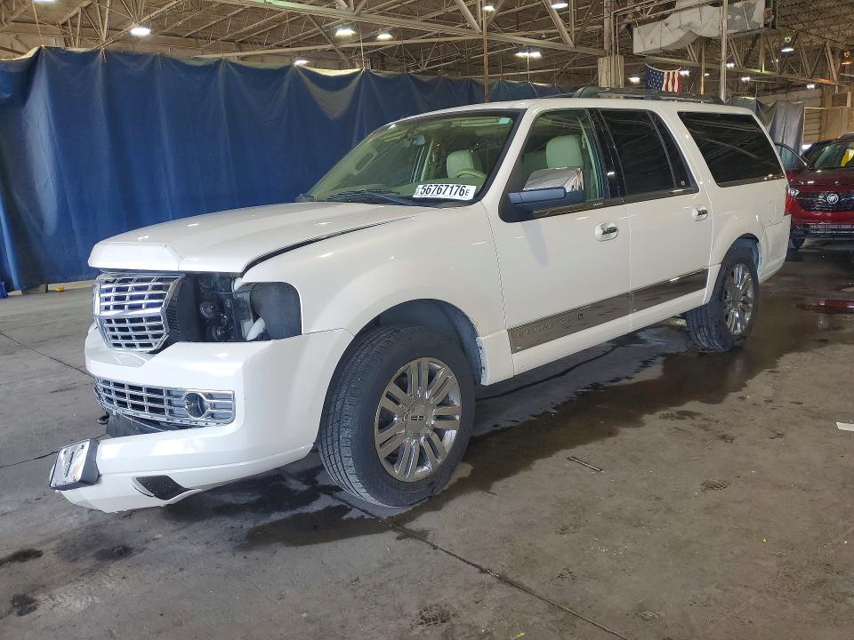 56767176 :رقم المزاد ، 5LMFL28568LJ05772 vin ، 2008 Lincoln Navigator مزاد بيع