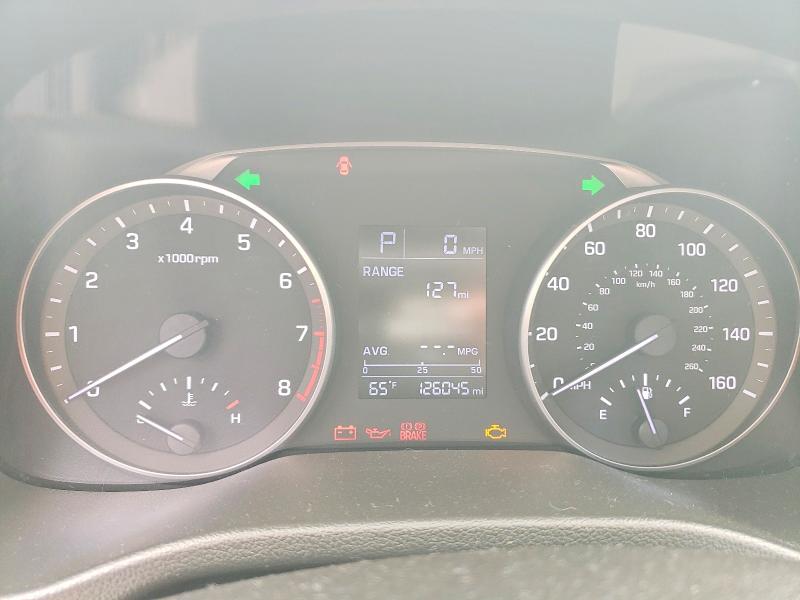 Продажа на аукционе авто 2017 Hyundai Elantra, vin: 5NPD84LF2HH116879, номер лота: 58046296
