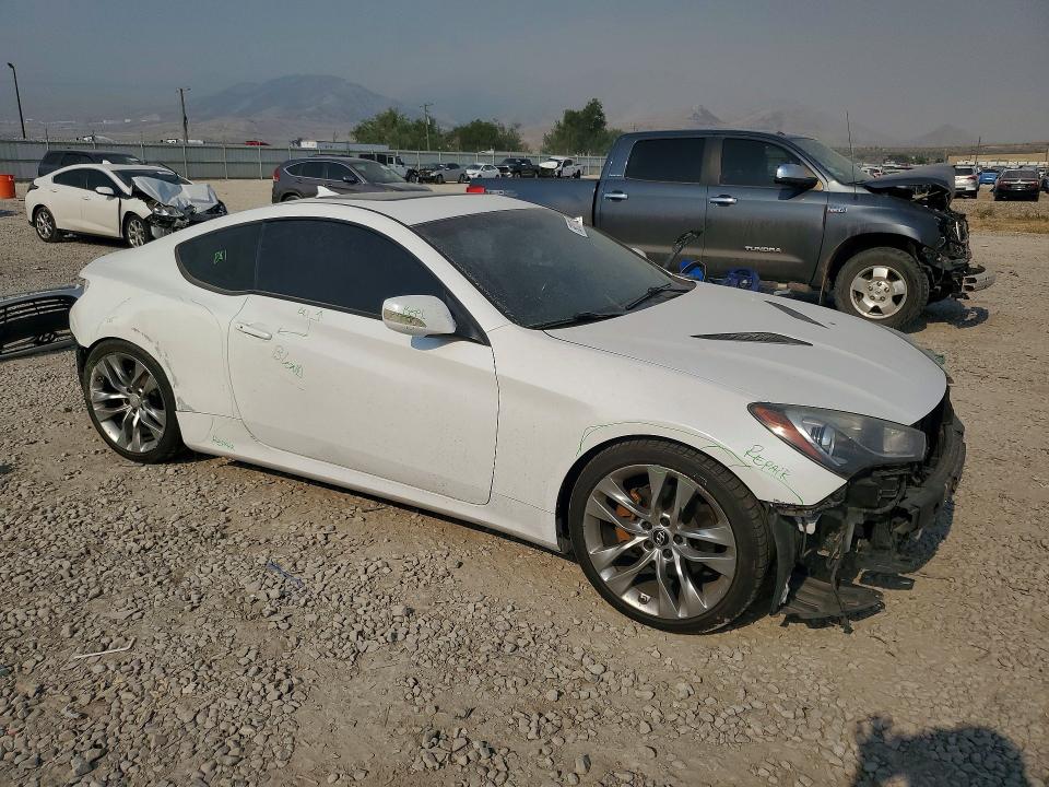 2015 Hyundai Genesis Coupe მანქანა იყიდება აუქციონზე, vin: KMHHT6KJ9FU129077, აუქციონის ნომერი: 58137196