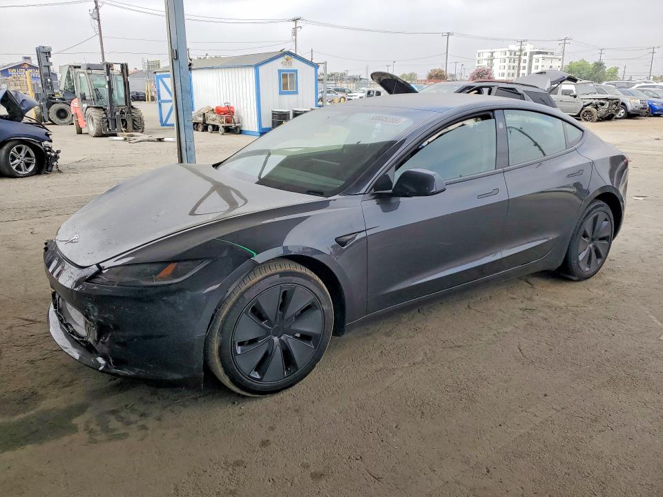 58075286 :رقم المزاد ، 5YJ3E1EA2SF072425 vin ، 2025 Tesla Model 3 مزاد بيع