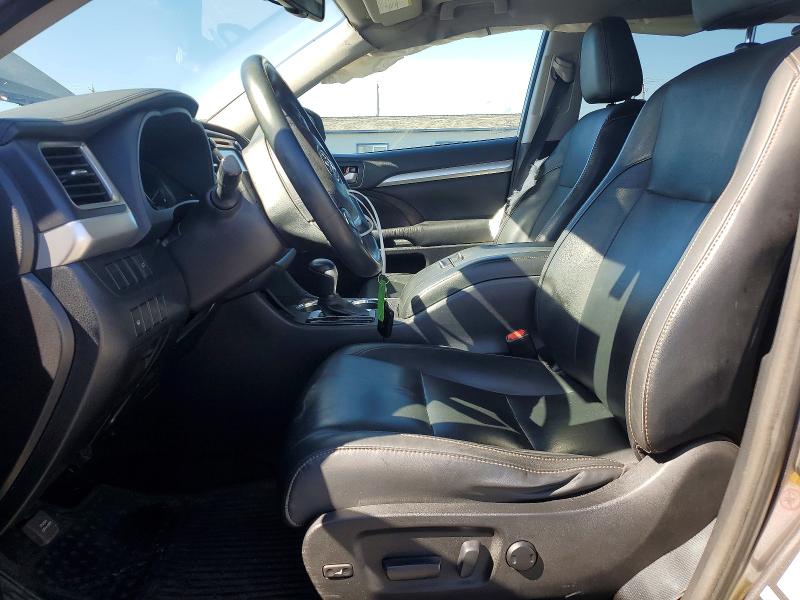 Продажа на аукционе авто 2016 Toyota Highlander, vin: 5TDJKRFH5GS270168, номер лота: 57216266