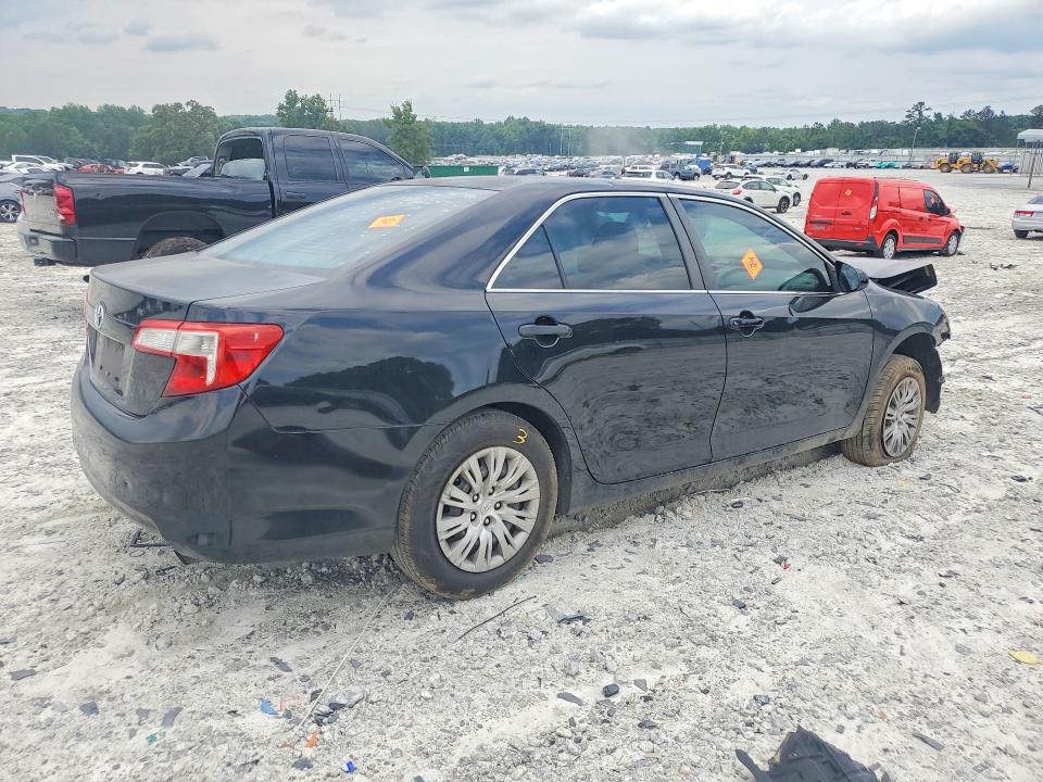 55798646 :رقم المزاد ، 4T1BF1FK1CU599019 vin ، 2012 Toyota Camry مزاد بيع