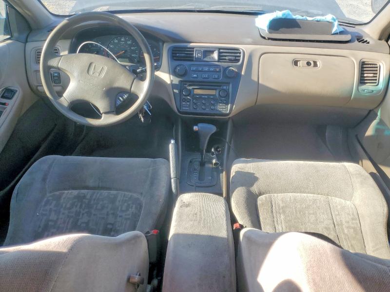 57725136 :رقم المزاد ، JHMCG6676YC030404 vin ، 2000 Honda Accord مزاد بيع