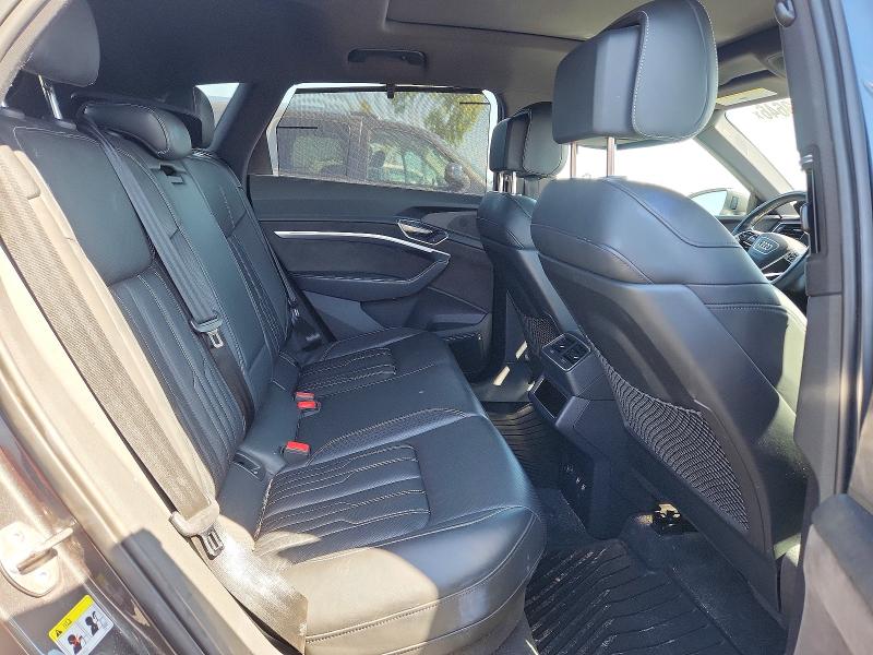 Aukcja sprzedaży 2019 Audi E-tron, vin: WA1VAAGEXKB006688, numer aukcji: 56303646