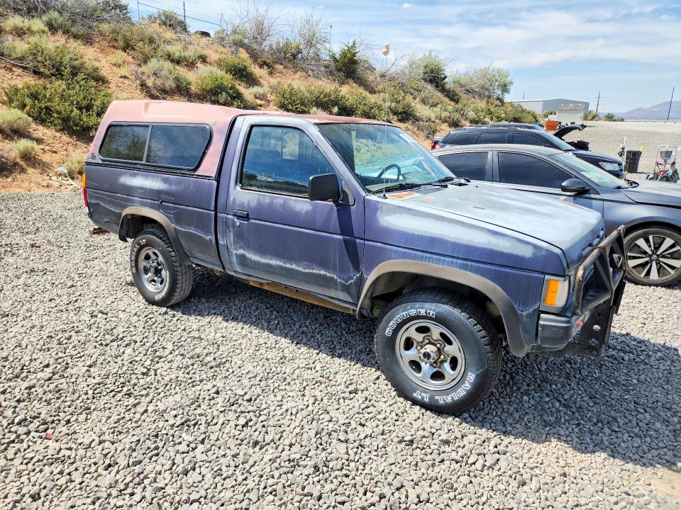 57766546 :رقم المزاد ، 1N6SD11Y6NC338870 vin ، 1992 Nissan Truck مزاد بيع