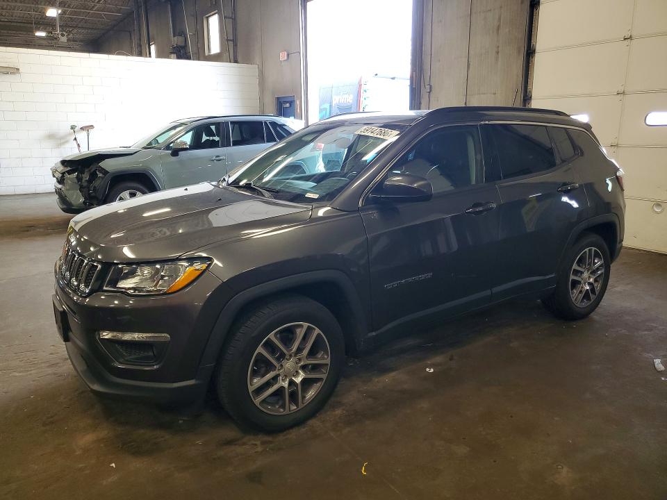 59147686 :رقم المزاد ، 3C4NJCBB9LT258611 vin ، 2020 Jeep Compass مزاد بيع