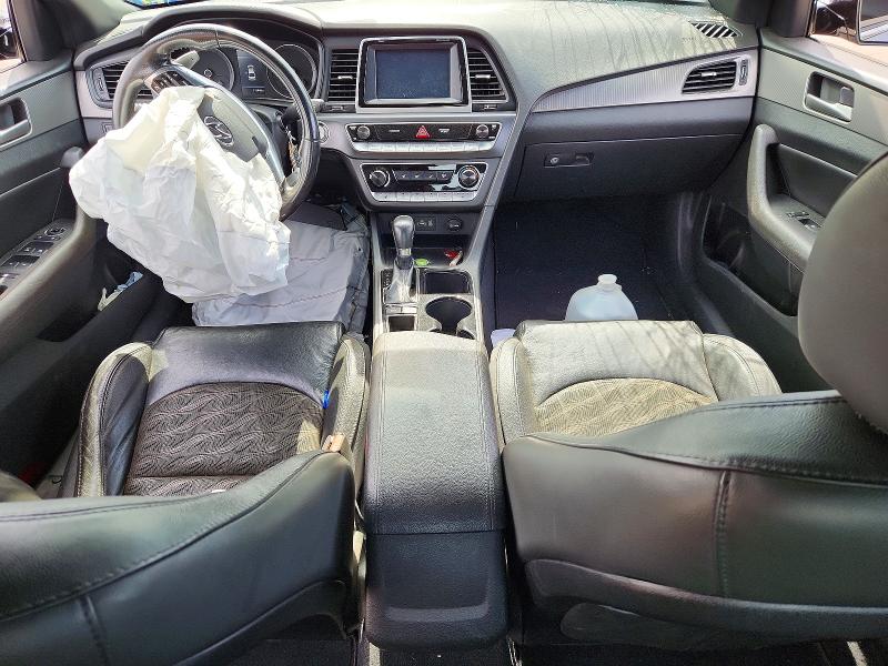 57642436 :رقم المزاد ، 5NPE34AF5JH694955 vin ، 2018 Hyundai Sonata مزاد بيع