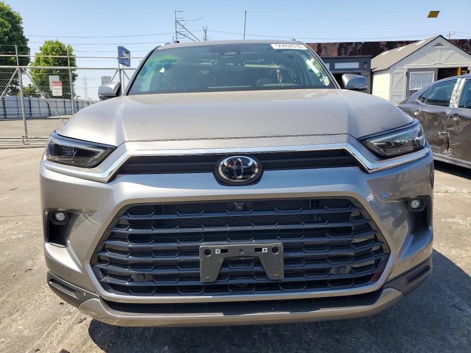 Продажа на аукционе авто 2025 Toyota Grand Highlander Hybrid, vin: 5TDACAB58SS053054, номер лота: 56402616