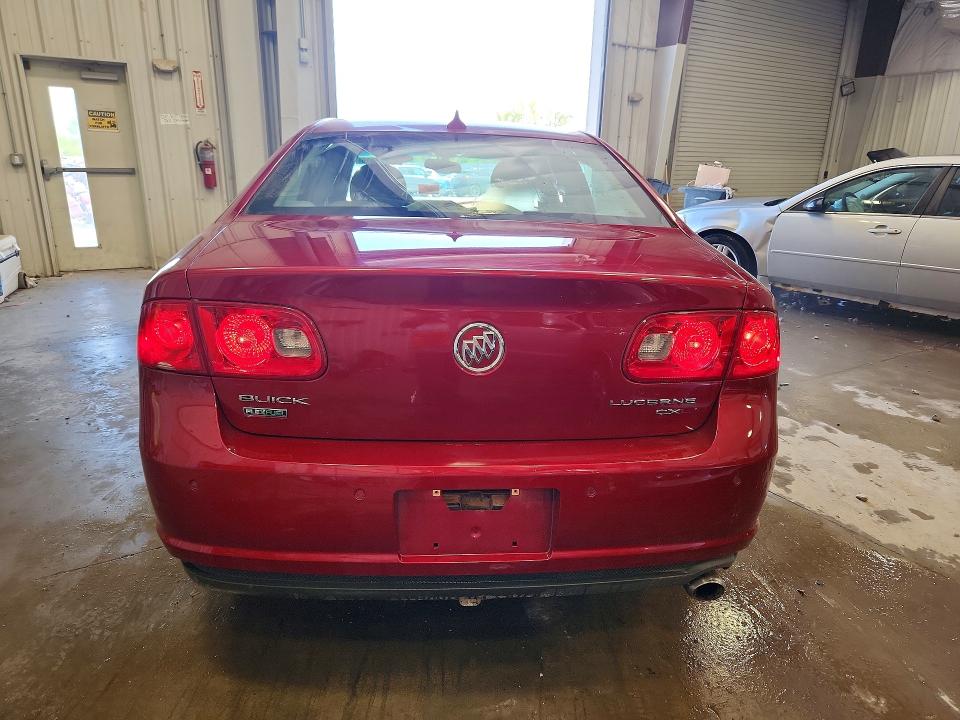 2011 Buick Lucerne მანქანა იყიდება აუქციონზე, vin: 1G4HC5EM3BU132812, აუქციონის ნომერი: 55728616