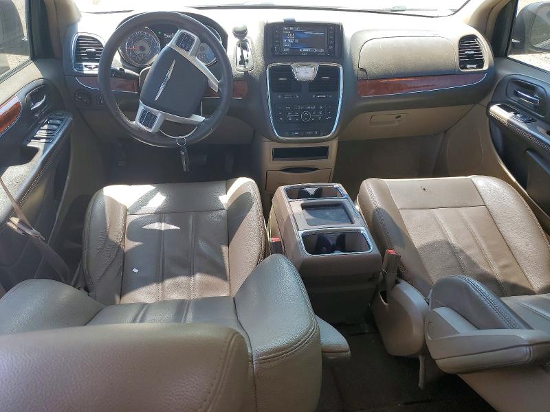 55082876 :رقم المزاد ، 2C4RC1BG4FR662533 vin ، 2015 Chrysler Town & Country مزاد بيع