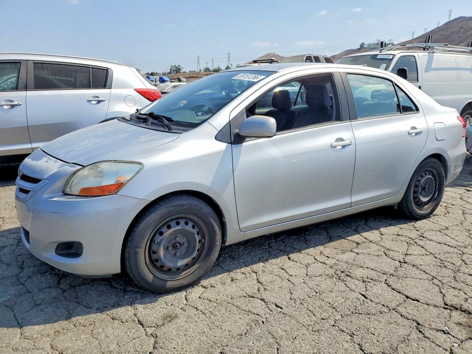 2008 Toyota Yaris Base 4d Sedan მანქანა იყიდება აუქციონზე, vin: JTDBT923781231205, აუქციონის ნომერი: 59151286
