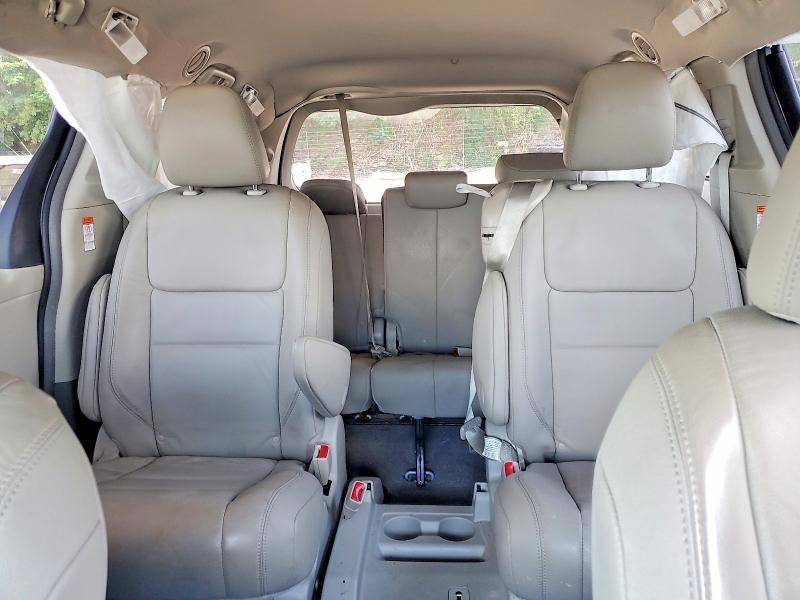 Продажа на аукционе авто 2017 Toyota Sienna, vin: 5TDYZ3DCXHS871186, номер лота: 55482796