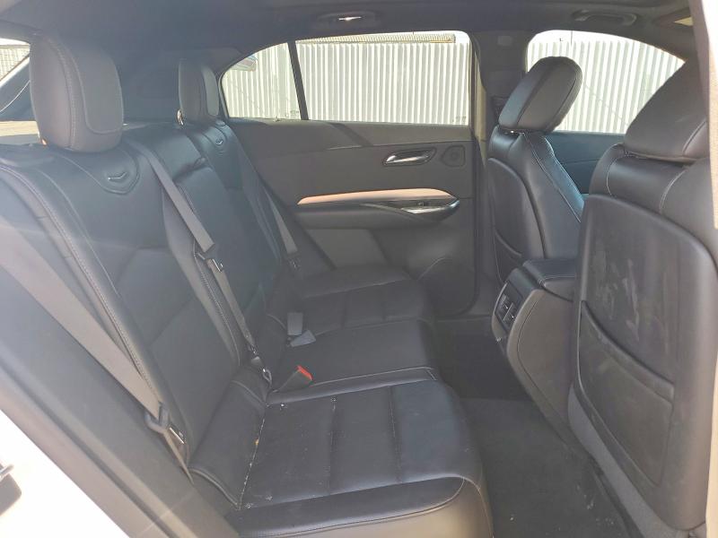 56528806 :رقم المزاد ، 1GYFZCR45KF146606 vin ، 2019 Cadillac Xt4 مزاد بيع