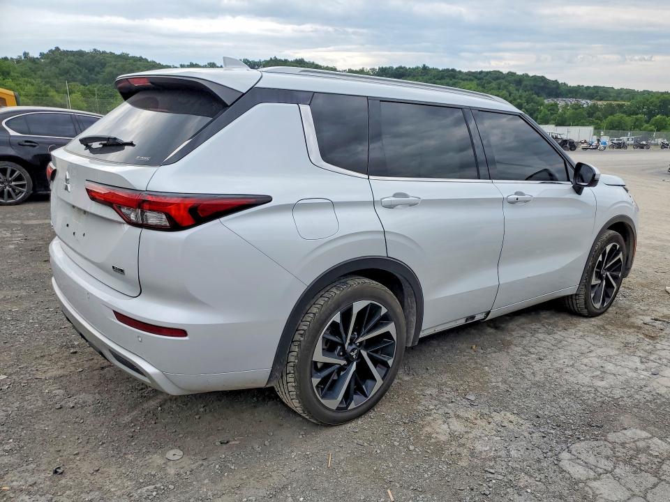 Aukcja sprzedaży 2022 Mitsubishi Outlander, vin: JA4J4VA80NZ005013, numer aukcji: 58240446