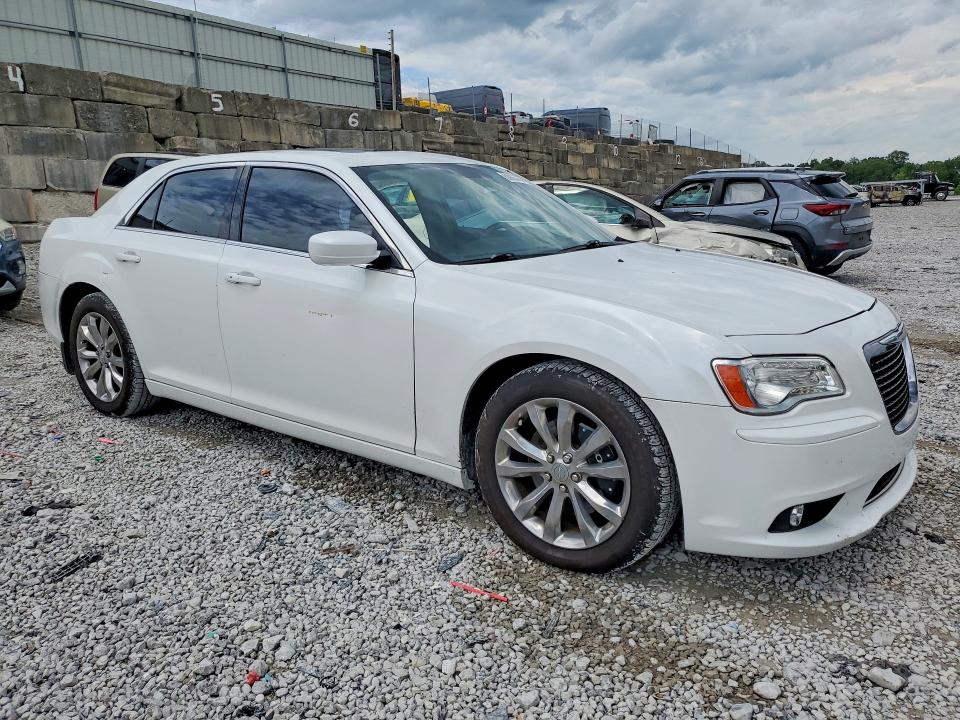 2013 Chrysler 300 მანქანა იყიდება აუქციონზე, vin: 2C3CCARG4DH560054, აუქციონის ნომერი: 58095766