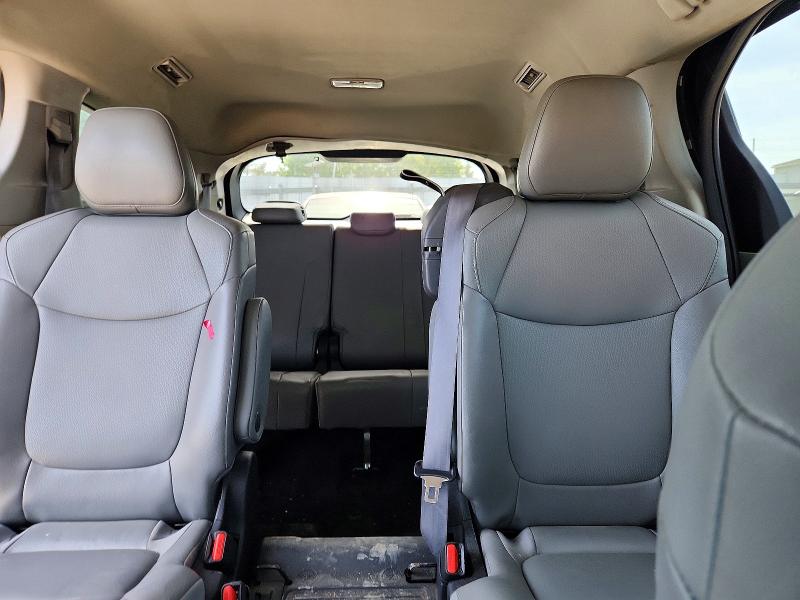 Продаж на аукціоні авто 2022 Toyota Sienna, vin: 5TDGRKEC9NS079787, номер лоту: 55685696