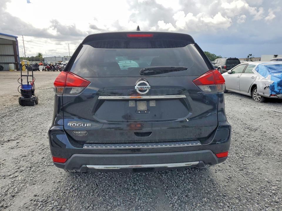 58960866 :رقم المزاد ، JN8AT2MT4JW456792 vin ، 2018 Nissan Rogue مزاد بيع