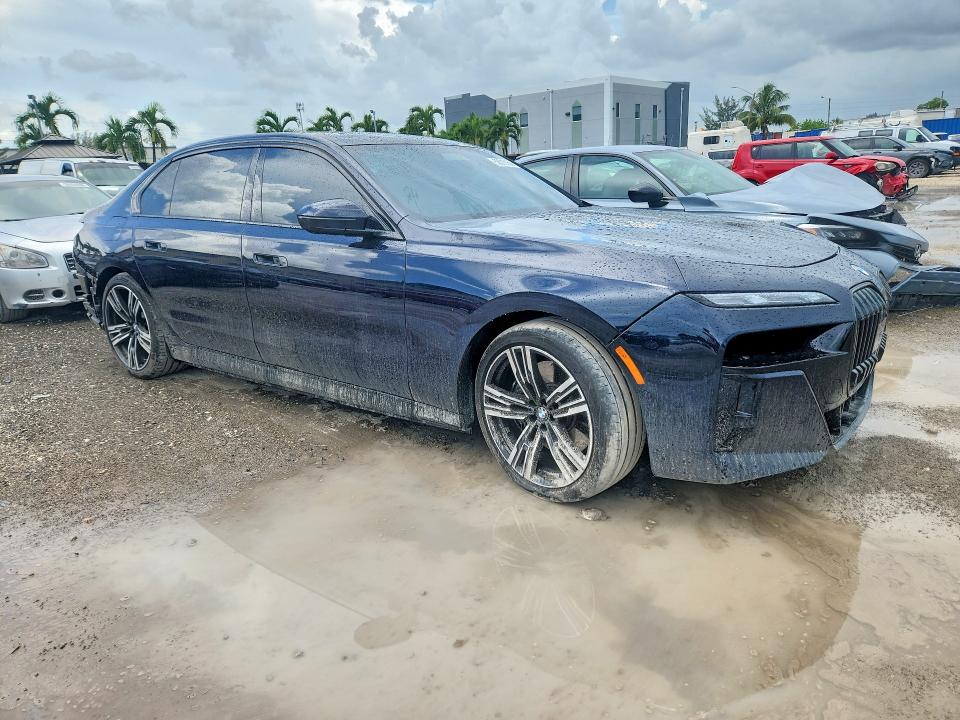 58315156 :رقم المزاد ، WBY53EJ05SCV16931 vin ، 2025 Bmw I7 مزاد بيع