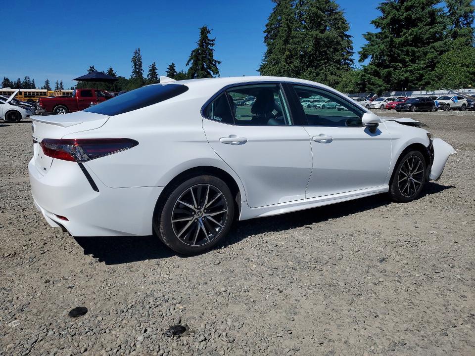Продажа на аукционе авто 2024 Toyota Camry, vin: 4T1G11AK3RU251730, номер лота: 56745486