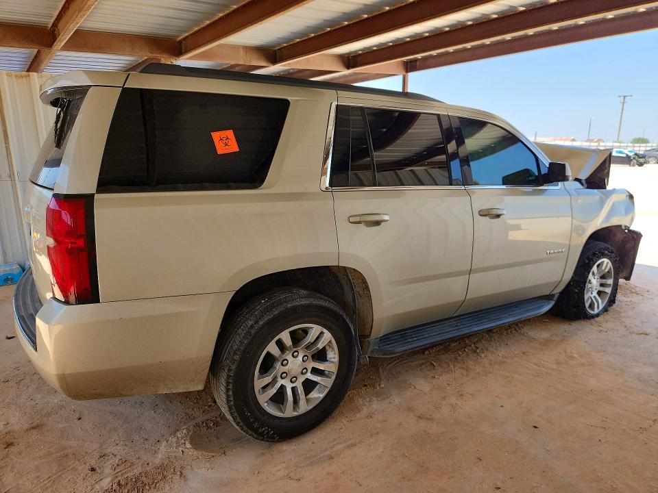 55822476 :رقم المزاد ، 1GNSKBKC0HR117968 vin ، 2017 Chevrolet Tahoe مزاد بيع