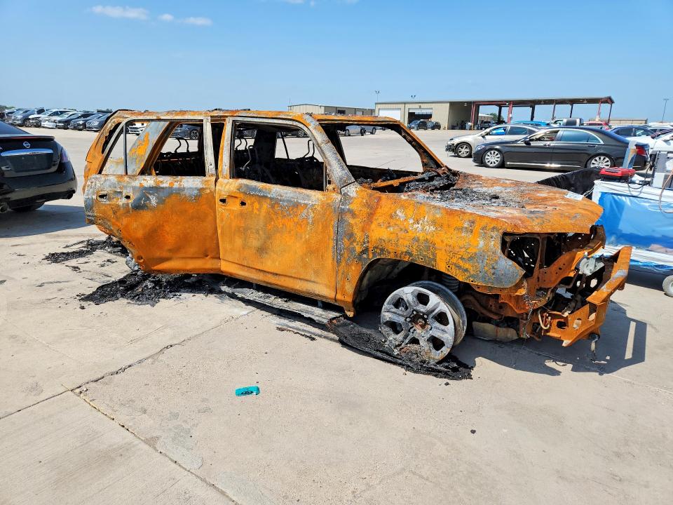 Продажа на аукционе авто 2015 Toyota 4runner, vin: JTEBU5JR0F5272675, номер лота: 57723536