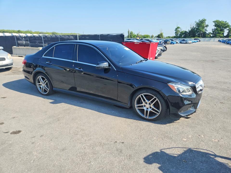 77250255 :رقم المزاد ، WDDHF6FB3FB117118 vin ، 2015 Mercedes-benz E مزاد بيع