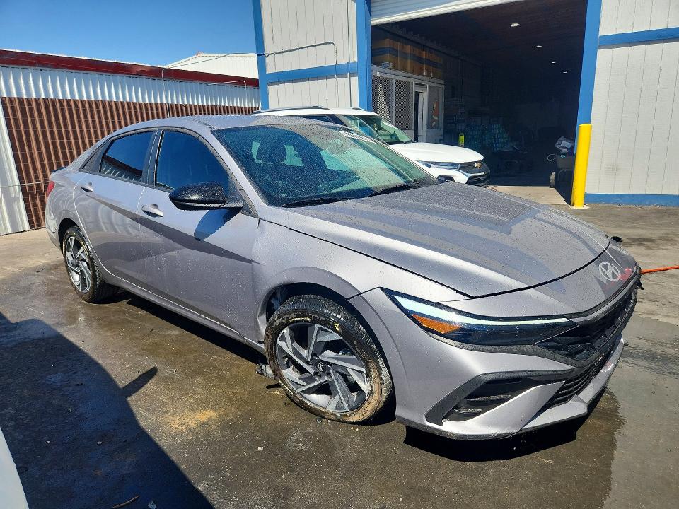 57416286 :رقم المزاد ، KMHLM4DG8SU080932 vin ، 2025 Hyundai Elantra مزاد بيع