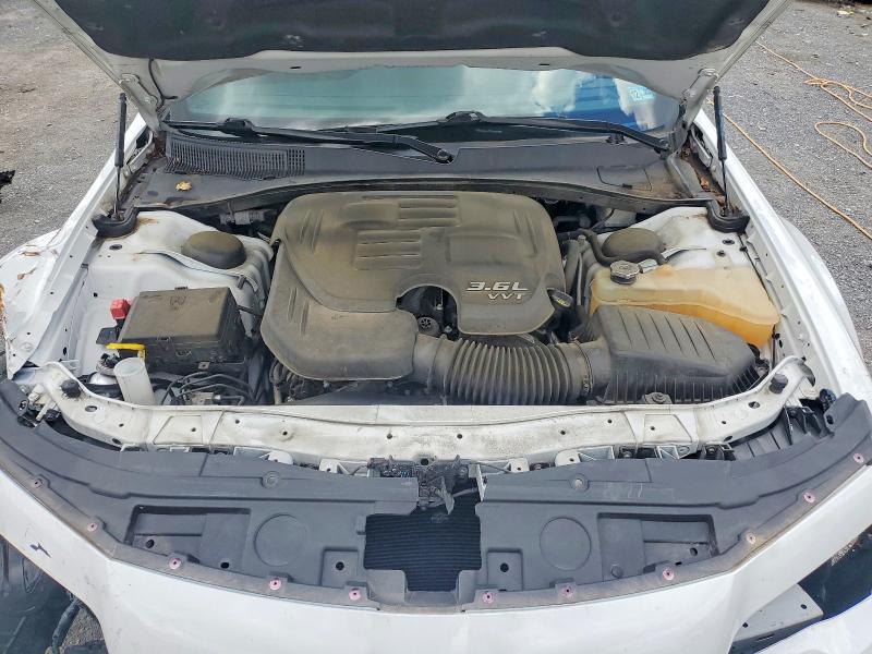 2021 Chrysler 300 მანქანა იყიდება აუქციონზე, vin: 2C3CCABG0MH549644, აუქციონის ნომერი: 55816056