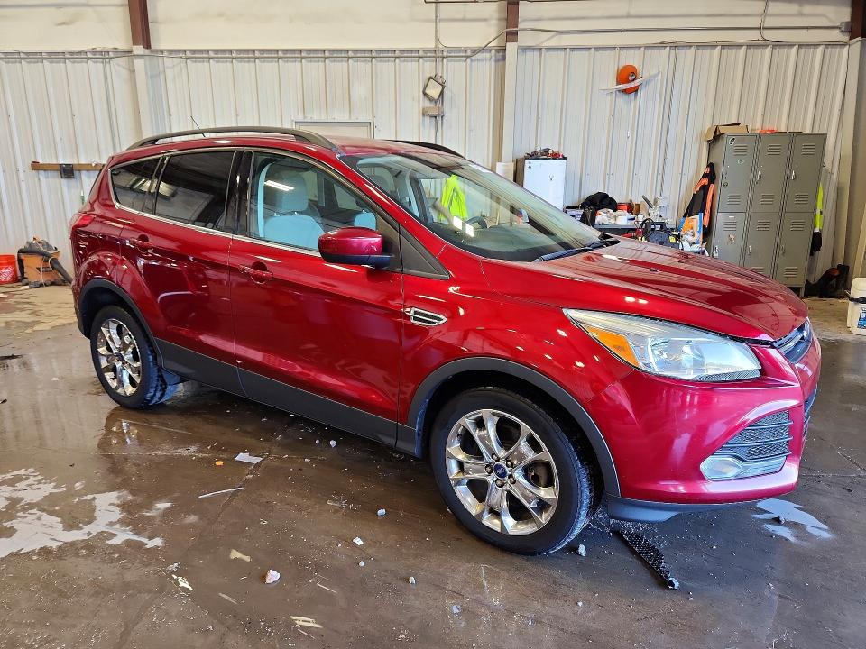 2014 Ford Escape მანქანა იყიდება აუქციონზე, vin: 1FMCU9GX0EUB47018, აუქციონის ნომერი: 55317356