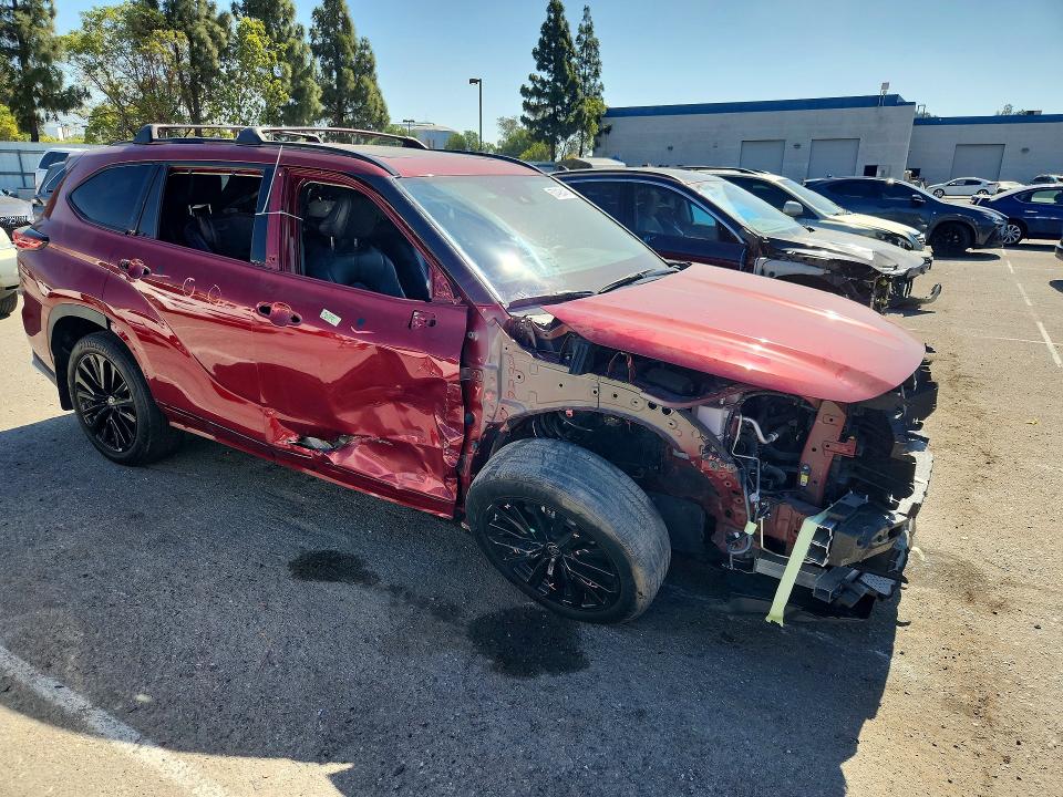 Aukcja sprzedaży 2023 Toyota Highlander, vin: 5TDKDRAH5PS010908, numer aukcji: 57428446