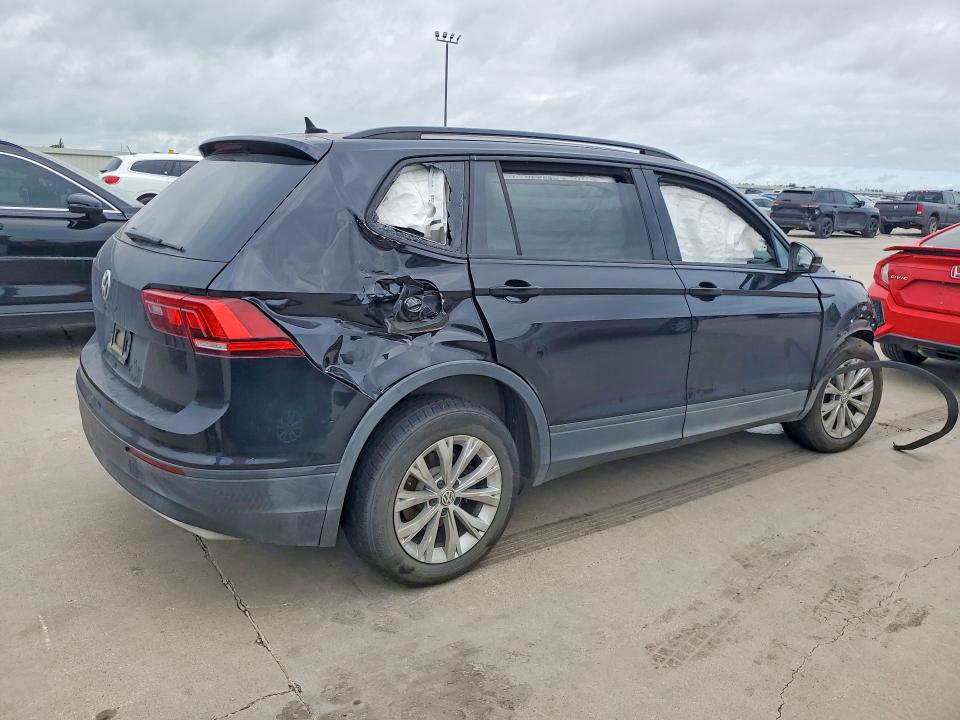 Продажа на аукционе авто 2020 Volkswagen Tiguan, vin: 3VV1B7AX5LM140471, номер лота: 56687736