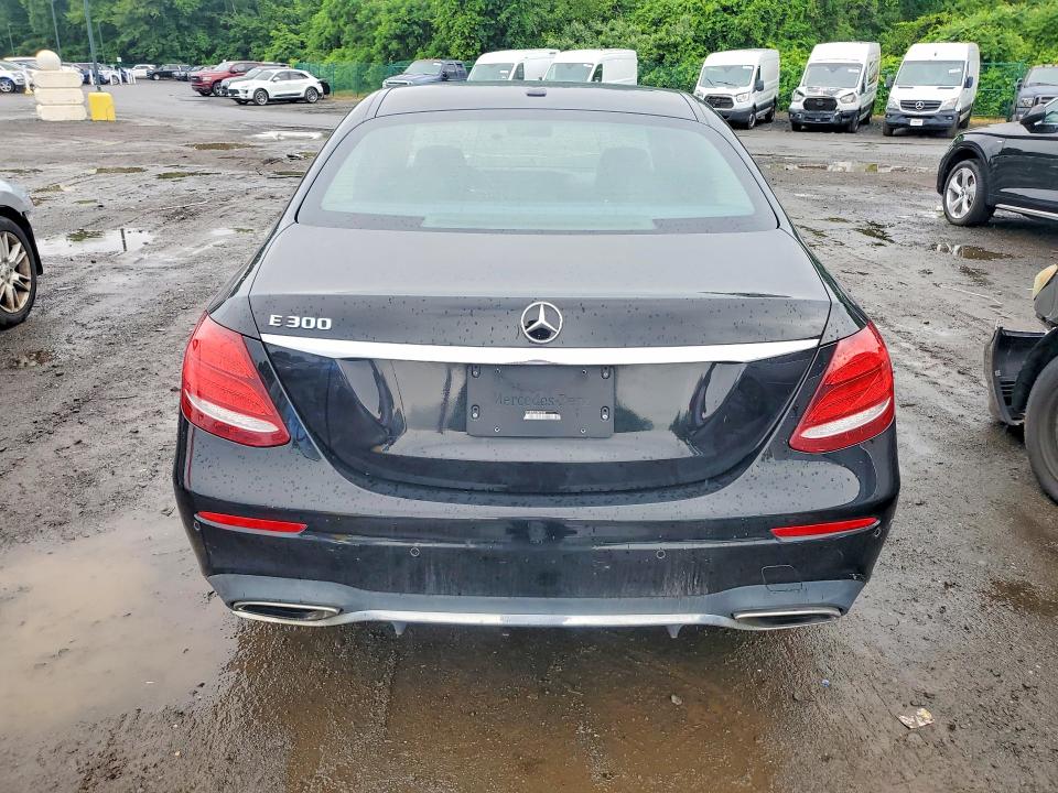 Продаж на аукціоні авто 2018 Mercedes-benz E, vin: WDDZF4JB5JA382640, номер лоту: 58711096