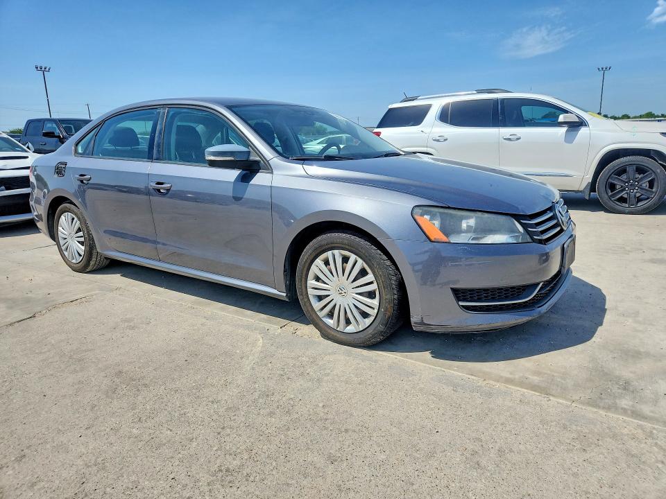 58652476 :رقم المزاد ، 1VWAP7A38EC026074 vin ، 2014 Volkswagen Passat مزاد بيع