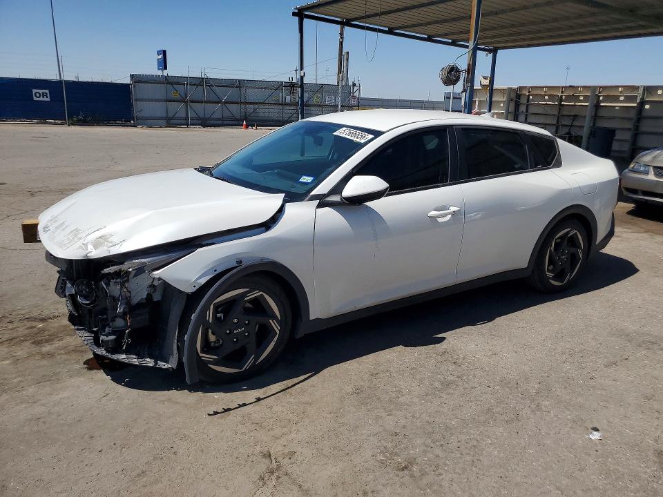 2025 Kia K4 მანქანა იყიდება აუქციონზე, vin: 3KPFU4DE3SE002346, აუქციონის ნომერი: 57566656