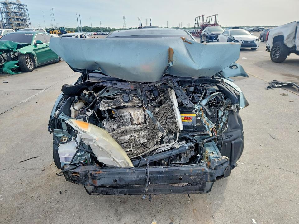 55580406 :رقم المزاد ، 4T4BF3EK1BR152255 vin ، 2011 Toyota Camry مزاد بيع