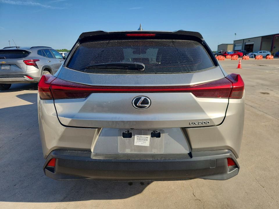 Продажа на аукционе авто 2020 Lexus Ux, vin: JTHX3JBH0L2023459, номер лота: 57679536