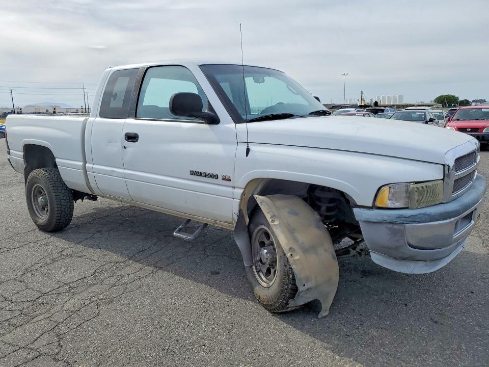 Продажа на аукционе авто 2000 Dodge Ram 2500, vin: 3B7KF23Z4YG159530, номер лота: 55702716